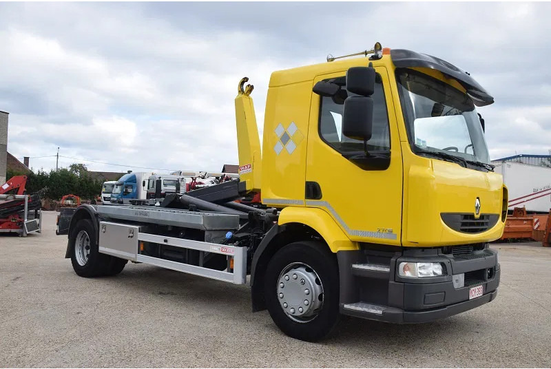 Renault Midlum 270 - Abrollkipper: das Bild 3 Renault Midlum 270 - Abrollkipper: das Bild 3