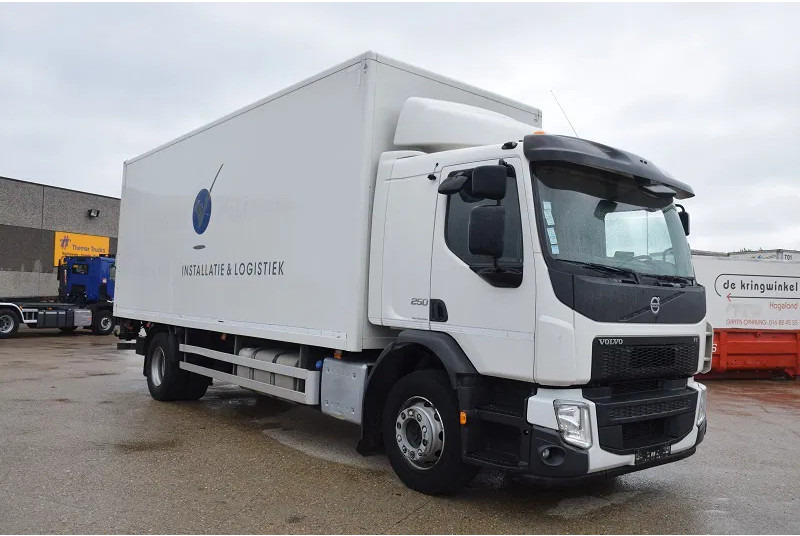Volvo FE 250 - Koffer LKW: das Bild 4 Volvo FE 250 - Koffer LKW: das Bild 4