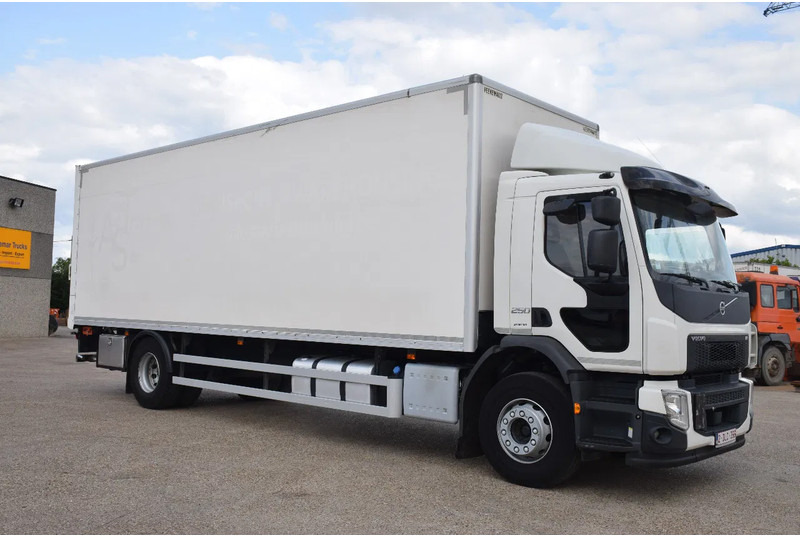 Volvo FE 250 - Koffer LKW: das Bild 5 Volvo FE 250 - Koffer LKW: das Bild 5