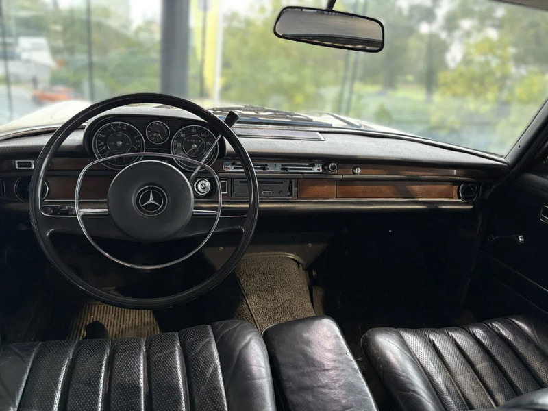 Mercedes-Benz 280SE *OldTimer*Automaat*LerenZetels*Schuifdak* - PKW: das Bild 3 Mercedes-Benz 280SE *OldTimer*Automaat*LerenZetels*Schuifdak* - PKW: das Bild 3