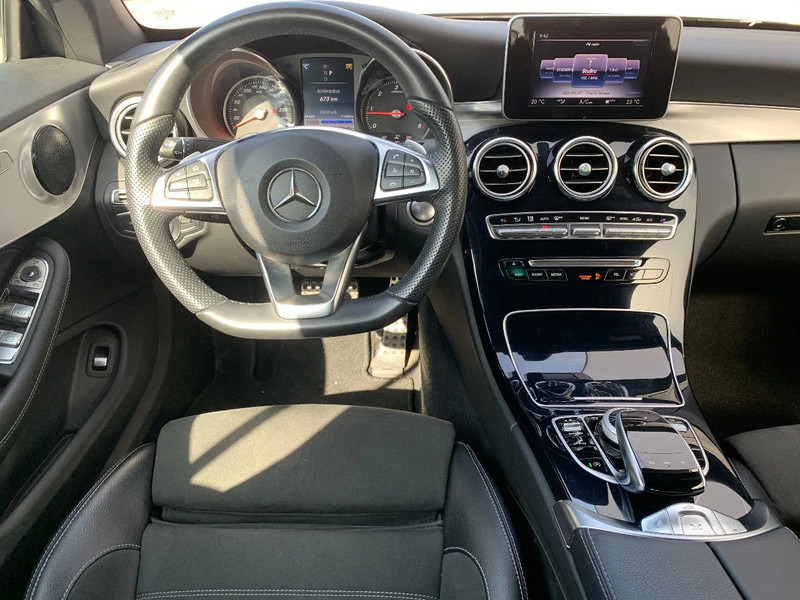 Mercedes-Benz C-Klasse 250 D Coupé*Tempomat*Achteruitrijcamera*Stoelverwarming*Navigatie*Dodehoekdetectie* - PKW: das Bild 3 Mercedes-Benz C-Klasse 250 D Coupé*Tempomat*Achteruitrijcamera*Stoelverwarming*Navigatie*Dodehoekdetectie* - PKW: das Bild 3