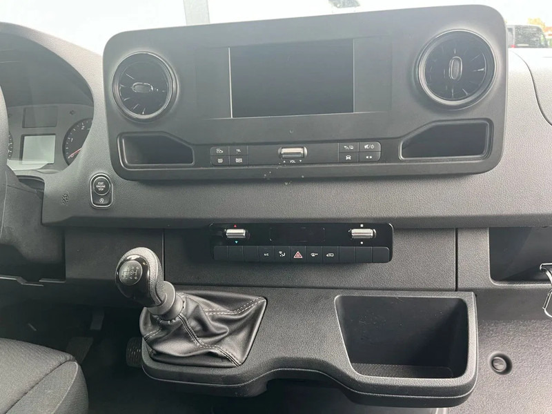 Mercedes-Benz Sprinter 315 L3H2*360°Camera*parktronic*cruise control*zetelverwarming* - Kastenwagen: das Bild 5 Mercedes-Benz Sprinter 315 L3H2*360°Camera*parktronic*cruise control*zetelverwarming* - Kastenwagen: das Bild 5