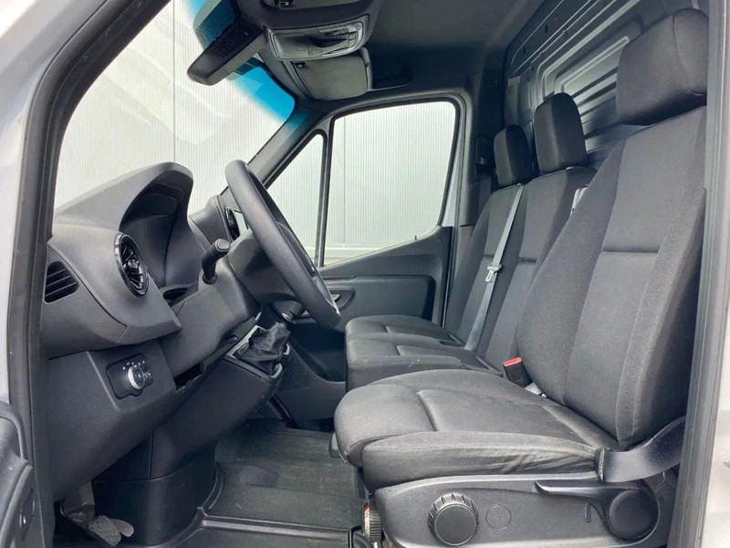 Mercedes-Benz Sprinter 317 CDI*NEW XARIOS 350*L2H2*360°CAMERA*TEMPOMAT*NAVIGATIE* - Kühltransporter: das Bild 3 Mercedes-Benz Sprinter 317 CDI*NEW XARIOS 350*L2H2*360°CAMERA*TEMPOMAT*NAVIGATIE* - Kühltransporter: das Bild 3