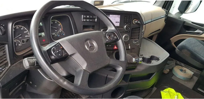 Mercedes-Benz Actros 1842 MLS - Sattelzugmaschine: das Bild 3 Mercedes-Benz Actros 1842 MLS - Sattelzugmaschine: das Bild 3