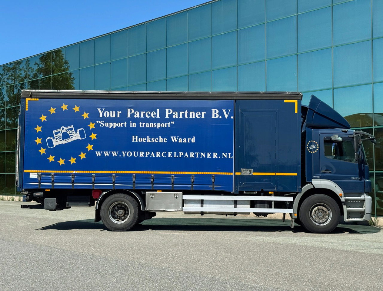 Mercedes-Benz Axor 1824 Euro 5 694.000 KM Curtain Side Door Tail Lift NEW Tacho TOP Condition NL Truck - Plane LKW: das Bild 5 Mercedes-Benz Axor 1824 Euro 5 694.000 KM Curtain Side Door Tail Lift NEW Tacho TOP Condition NL Truck - Plane LKW: das Bild 5