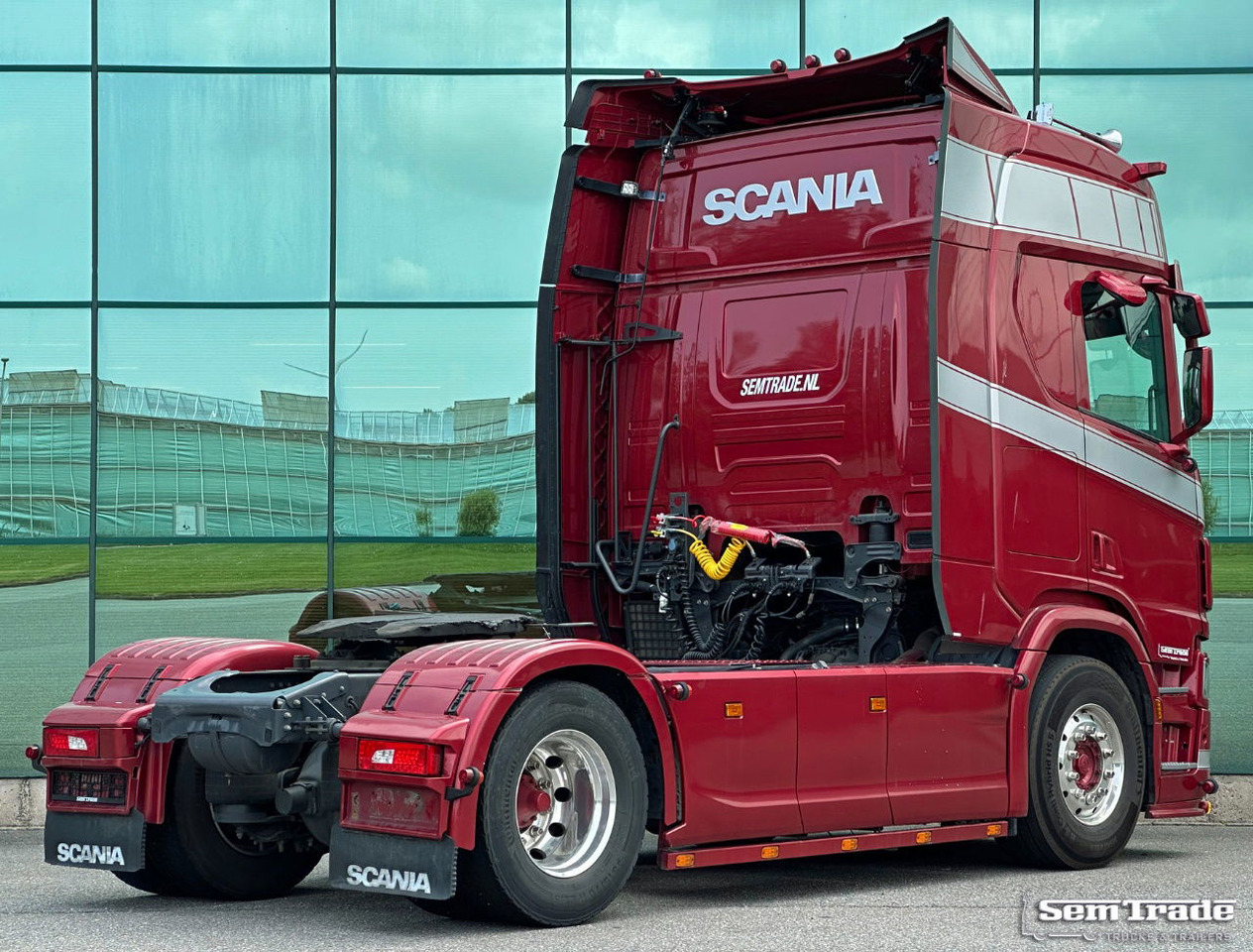 Scania R450 NGS Retarder Full AIR 2X Tanks Belgium-Truck - Sattelzugmaschine: das Bild 4 Scania R450 NGS Retarder Full AIR 2X Tanks Belgium-Truck - Sattelzugmaschine: das Bild 4
