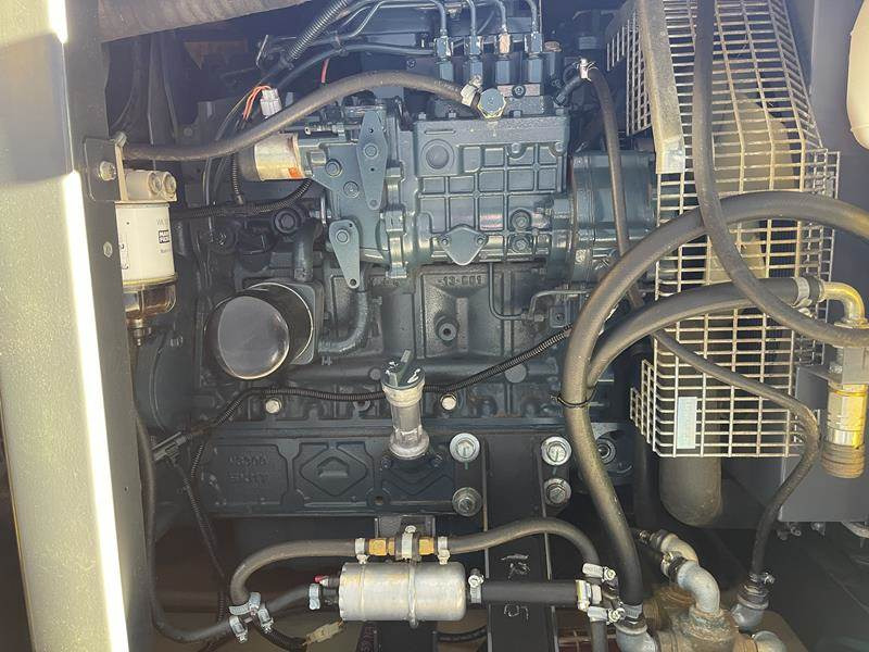 Atlas-Copco QES 40 - Stromgenerator: das Bild 4 Atlas-Copco QES 40 - Stromgenerator: das Bild 4