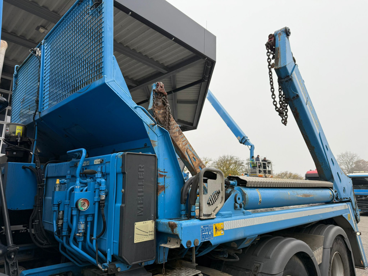 SCANIA P450 6x2 + AK16N TC - Absetzkipper: das Bild 2 SCANIA P450 6x2 + AK16N TC - Absetzkipper: das Bild 2