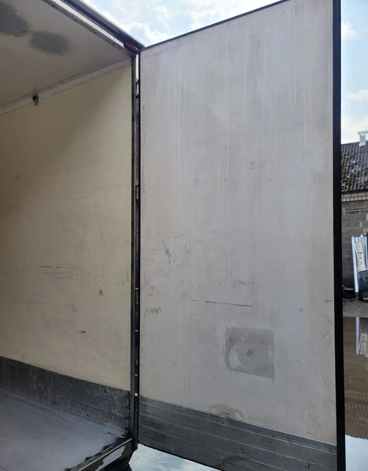 Kühlkoffer Anhänger Chereau Kontener chłodnia CHEREAU: das Bild 8 Kühlkoffer Anhänger Chereau Kontener chłodnia CHEREAU: das Bild 8