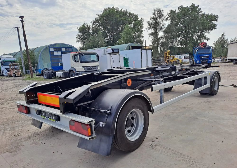 Huffermann Przyczepa do hakowca Huffermann-Moeslein - Abrollanhänger/ Absetzanhänger: das Bild 1 Huffermann Przyczepa do hakowca Huffermann-Moeslein - Abrollanhänger/ Absetzanhänger: das Bild 1