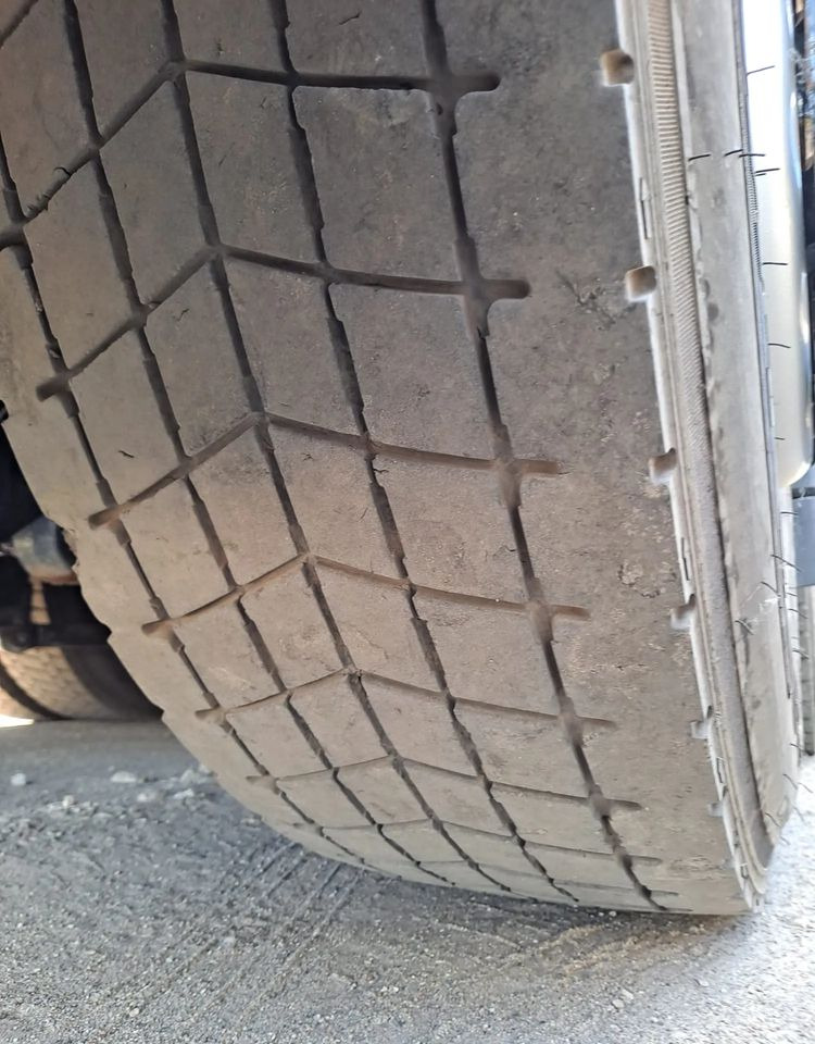 Abrollkipper MAN TGX 26.440 Euro 5  Hakowiec: das Bild 9