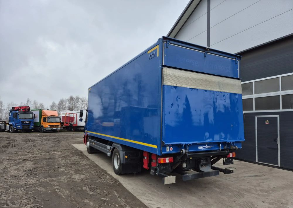 Mercedes-Benz Atego 1330 Euro 6 - Koffer LKW: das Bild 4 Mercedes-Benz Atego 1330 Euro 6 - Koffer LKW: das Bild 4