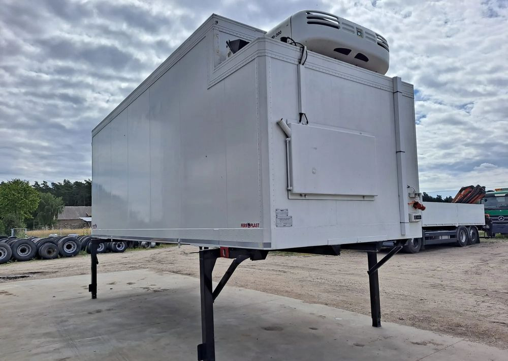Schmitz Cargobull Kontener chłodnia BDF Thermo King MD300 - Kühlkoffer Anhänger: das Bild 1 Schmitz Cargobull Kontener chłodnia BDF Thermo King MD300 - Kühlkoffer Anhänger: das Bild 1
