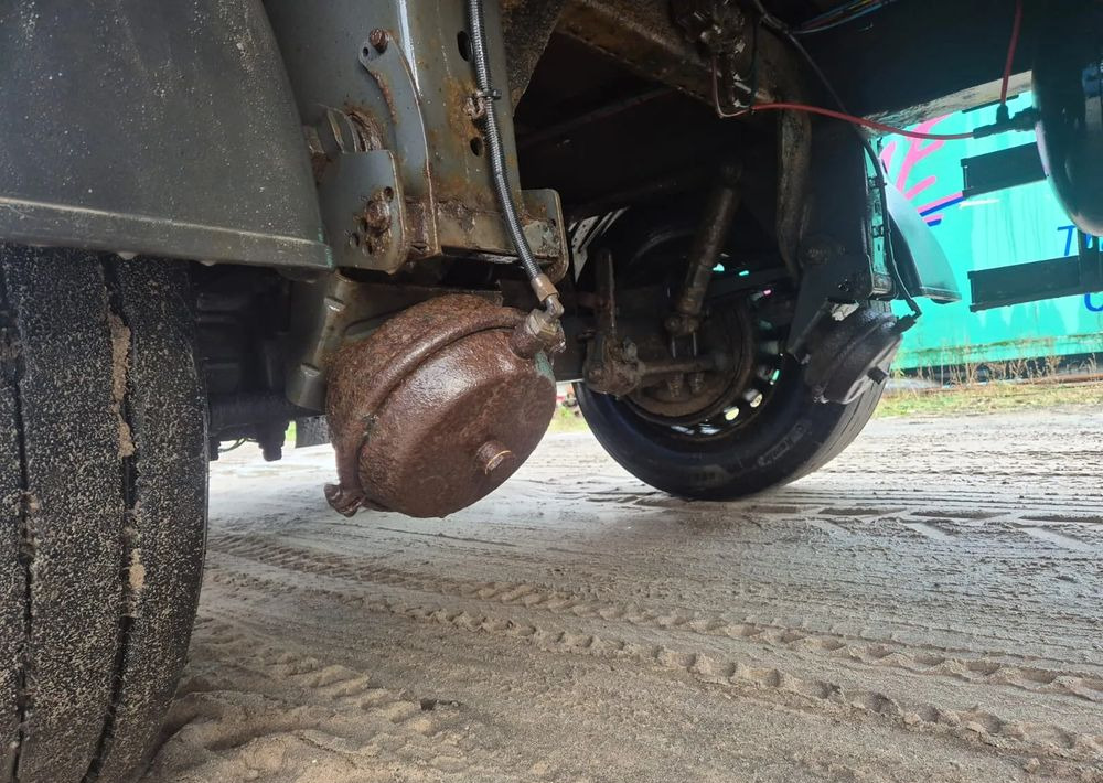 Schmitz Cargobull - Planenanhänger: das Bild 5 Schmitz Cargobull - Planenanhänger: das Bild 5