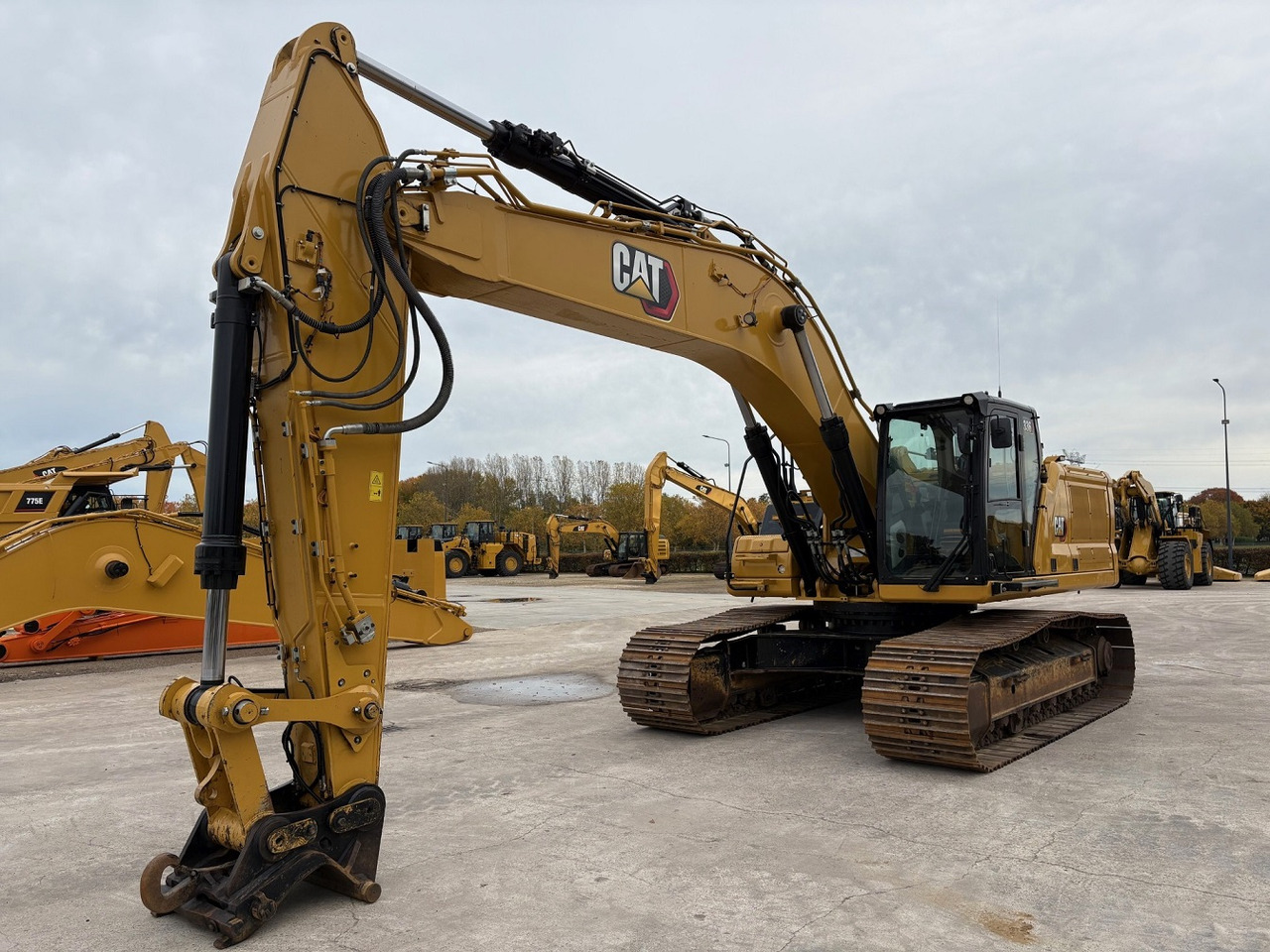 CATERPILLAR 336 Next Gen - Kettenbagger: das Bild 3 CATERPILLAR 336 Next Gen - Kettenbagger: das Bild 3