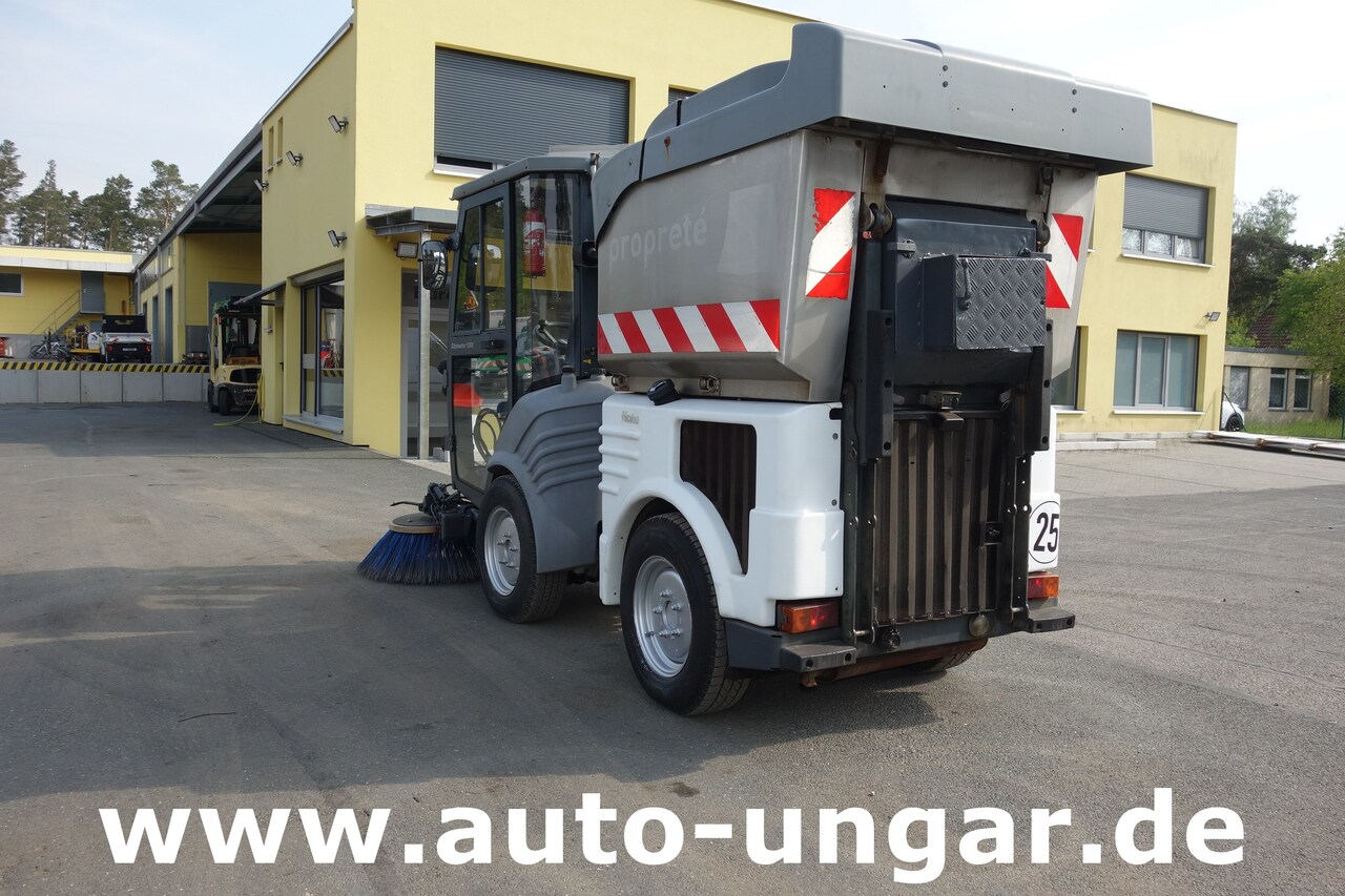 Kehrmaschine Hako CityMaster CM 1250 Baujahr 2014 Kehrmaschine 4x4: das Bild 6