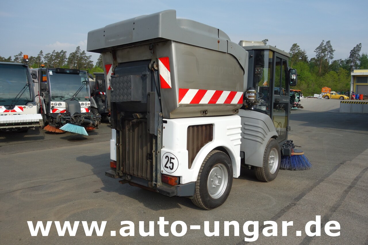 Kehrmaschine Hako CityMaster CM 1250 Baujahr 2014 Kehrmaschine 4x4: das Bild 8