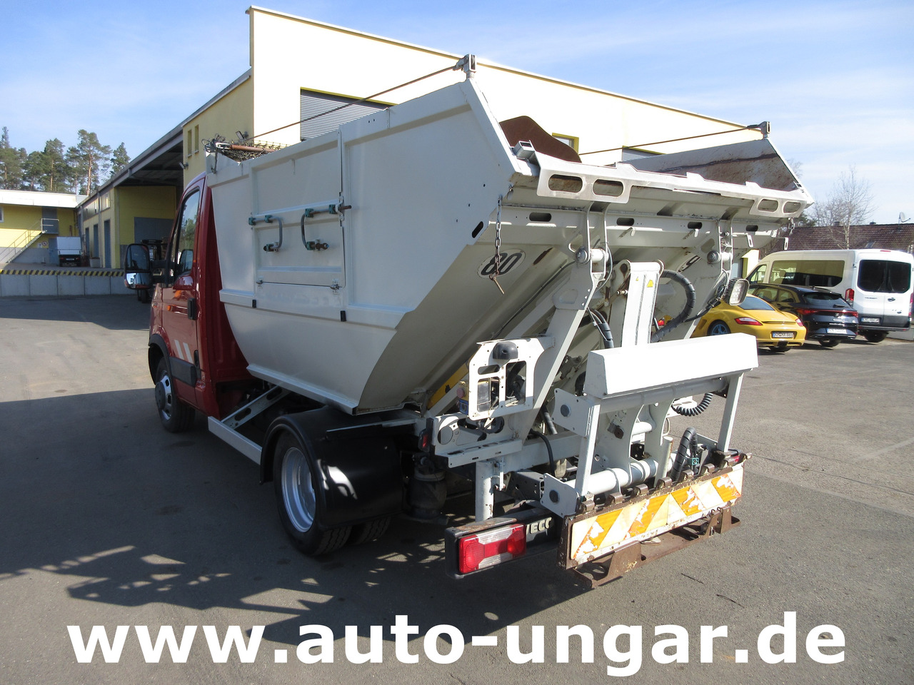 Iveco 35C13 TECNO URBIS 6 Müllwagen 3.500kg Micro BOM Mini Garbage Truck - Müllwagen: das Bild 5 Iveco 35C13 TECNO URBIS 6 Müllwagen 3.500kg Micro BOM Mini Garbage Truck - Müllwagen: das Bild 5