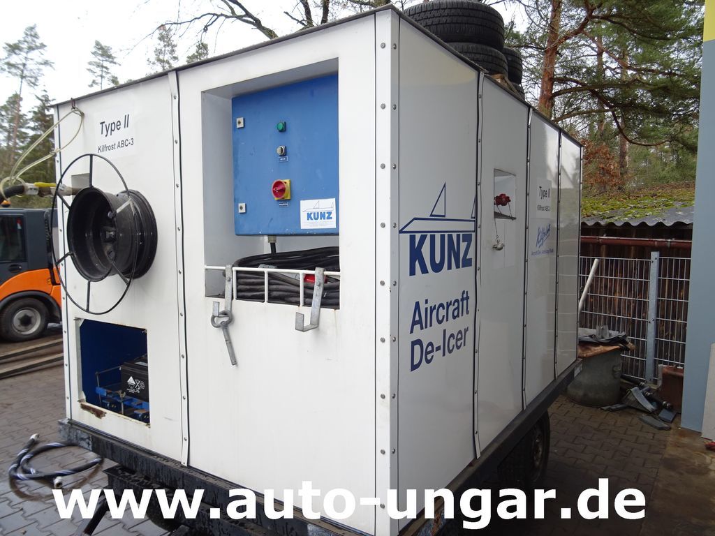 Kunz Aircraft De-Icer Anti-Icer 1200E GSE - Flugzeugenteiser: das Bild 4 Kunz Aircraft De-Icer Anti-Icer 1200E GSE - Flugzeugenteiser: das Bild 4