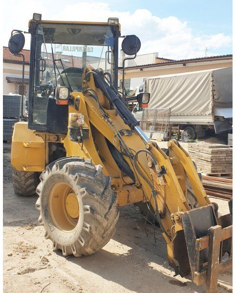 Caterpillar 908 (7t - Radlader: das Bild 3 Caterpillar 908 (7t - Radlader: das Bild 3