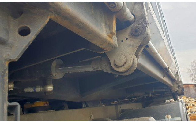 Kamaz 6x6 - 65111 - Kipper: das Bild 4 Kamaz 6x6 - 65111 - Kipper: das Bild 4