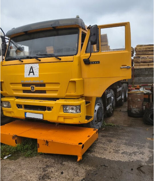 Kamaz 8x4, 17m3 - Kipper: das Bild 2 Kamaz 8x4, 17m3 - Kipper: das Bild 2