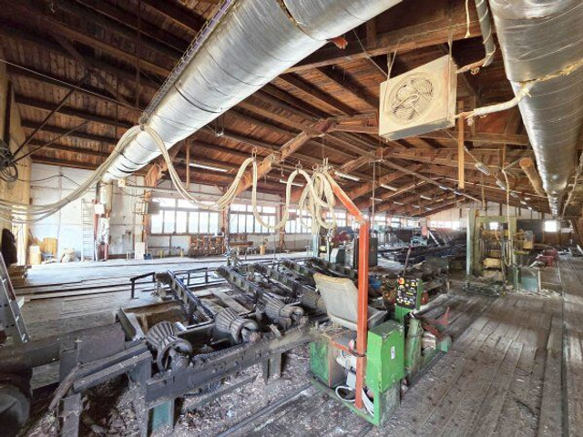 Královopolská G710 + G560 - Holzbearbeitungsmaschine: das Bild 2 Královopolská G710 + G560 - Holzbearbeitungsmaschine: das Bild 2