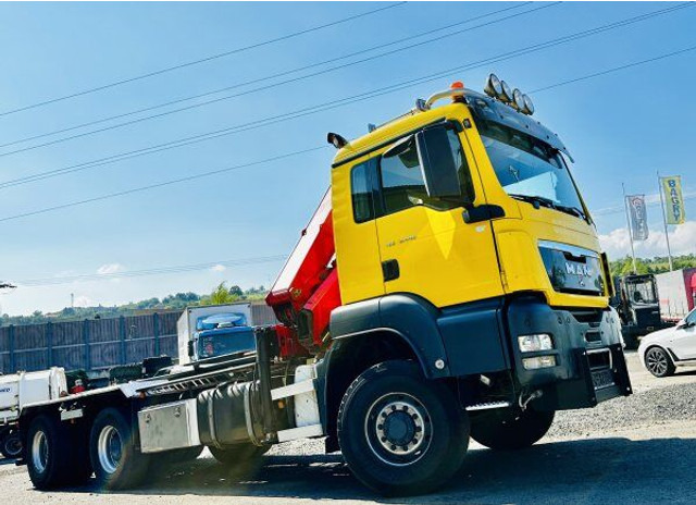 MAN TGS 33.440 - Abrollkipper, Autokran: das Bild 3 MAN TGS 33.440 - Abrollkipper, Autokran: das Bild 3