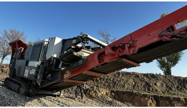 Sandvik QJ 341 - Backenbrecher: das Bild 2 Sandvik QJ 341 - Backenbrecher: das Bild 2