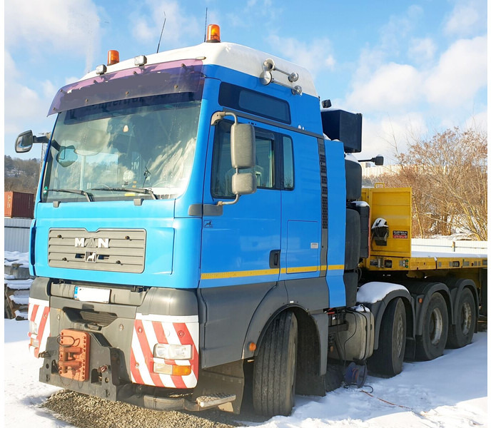 MAN 8x4 hydr. 250t TGA 41.680 BBS (8V) - Sattelzugmaschine: das Bild 1 MAN 8x4 hydr. 250t TGA 41.680 BBS (8V) - Sattelzugmaschine: das Bild 1