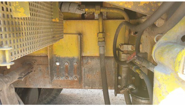 Betonpumpe Schwing 25m BPL 601 +6x6 Tatra 815 (DOCS/KFZ MACHINE +1 no docs/kein kfz: das Bild 7