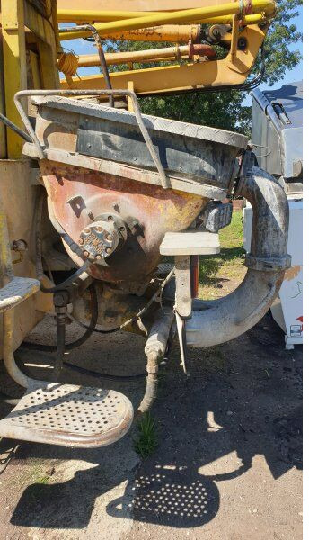 Betonpumpe Schwing 25m BPL 601 +6x6 Tatra 815 (DOCS/KFZ MACHINE +1 no docs/kein kfz: das Bild 8
