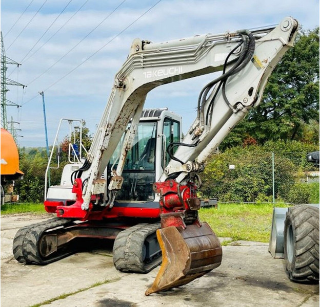 Takeuchi 7t TB175 powertilt - Kettenbagger: das Bild 4 Takeuchi 7t TB175 powertilt - Kettenbagger: das Bild 4