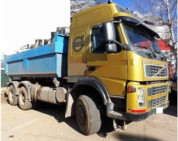 Volvo 6x6 FM12.440 (34t) - Kipper: das Bild 4 Volvo 6x6 FM12.440 (34t) - Kipper: das Bild 4