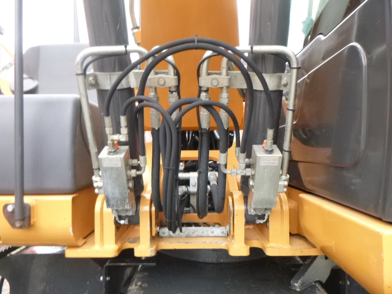 Mobilbagger CASE WX148: das Bild 14