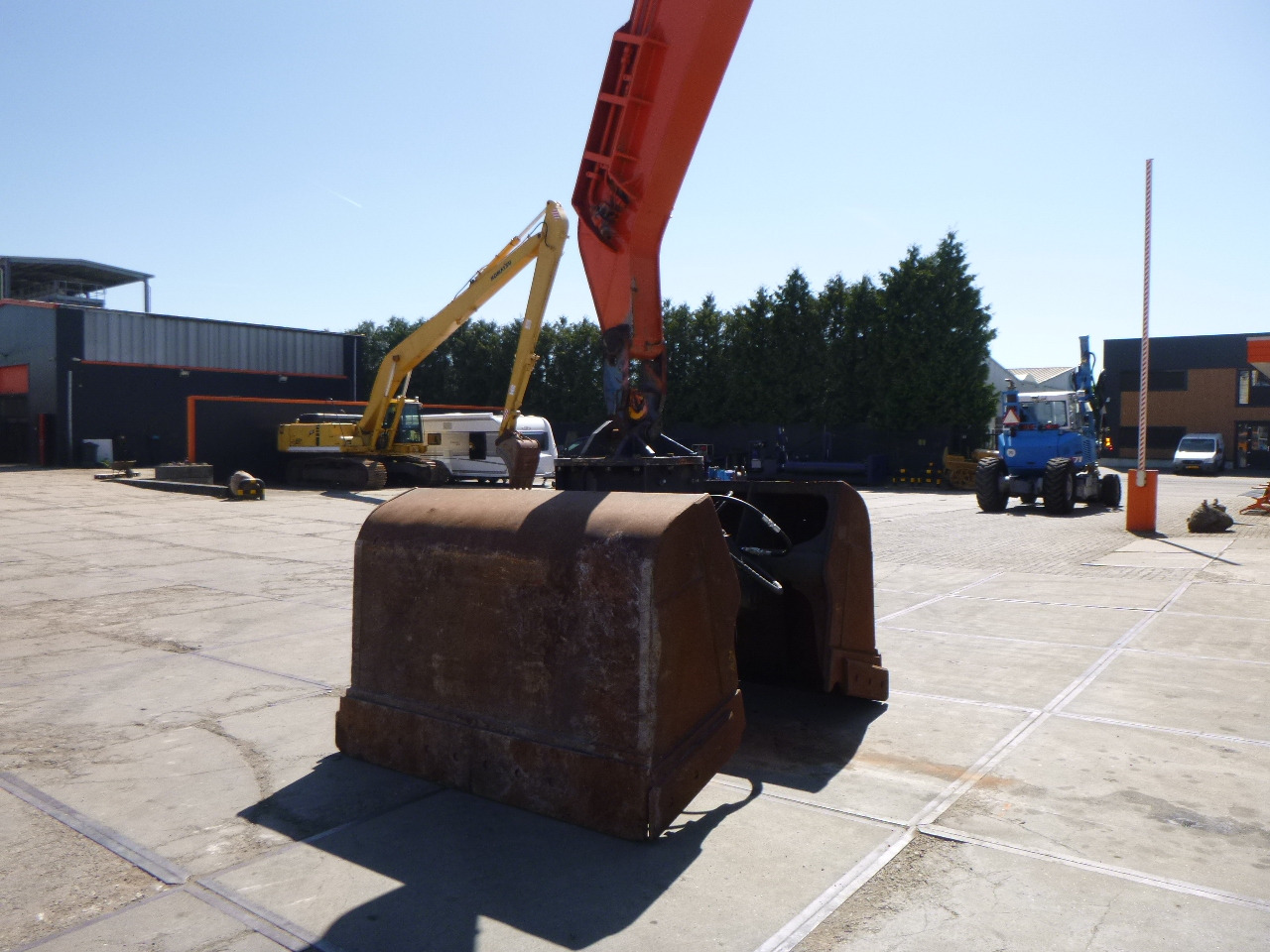 Umschlagbagger FIAT-HITACHI EX455 Stationary dock/ship material handler: das Bild 10