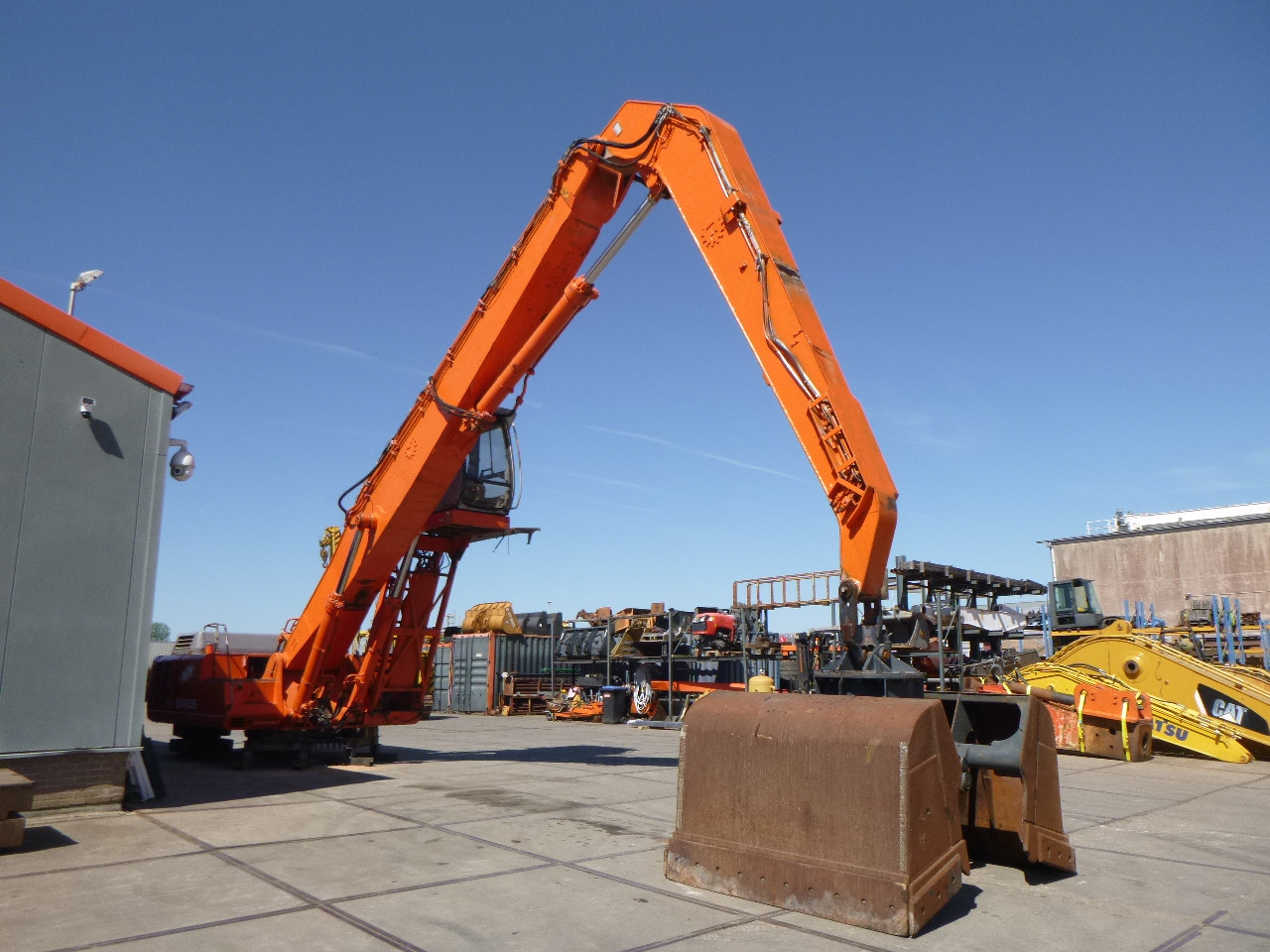 Umschlagbagger FIAT-HITACHI EX455 Stationary dock/ship material handler: das Bild 5
