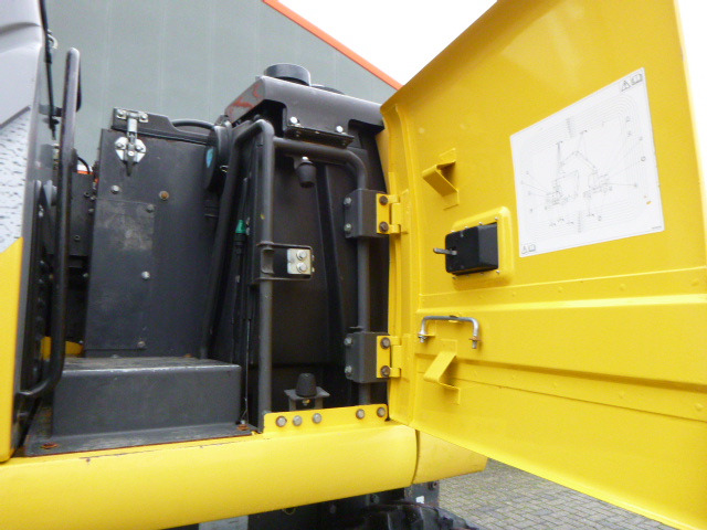 Mobilbagger NEW HOLLAND MH PLUS: das Bild 18