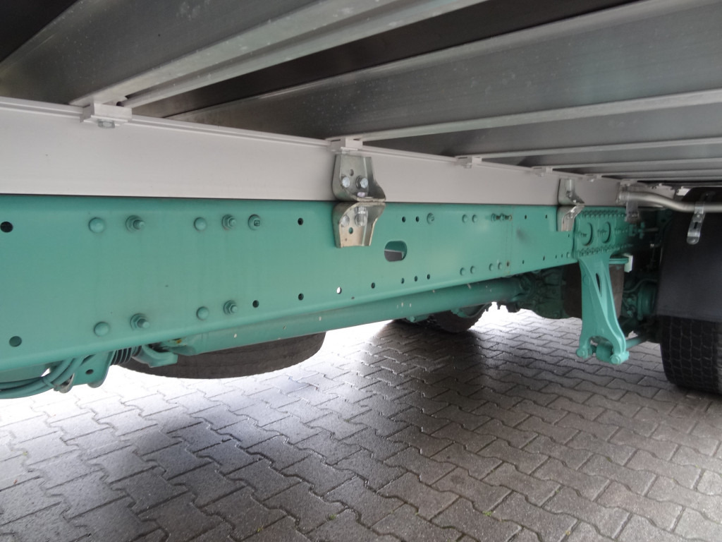 MAN TGM 15.250 Pesci SE78/2 Kran - Autokran, Pritsche LKW: das Bild 3 MAN TGM 15.250 Pesci SE78/2 Kran - Autokran, Pritsche LKW: das Bild 3