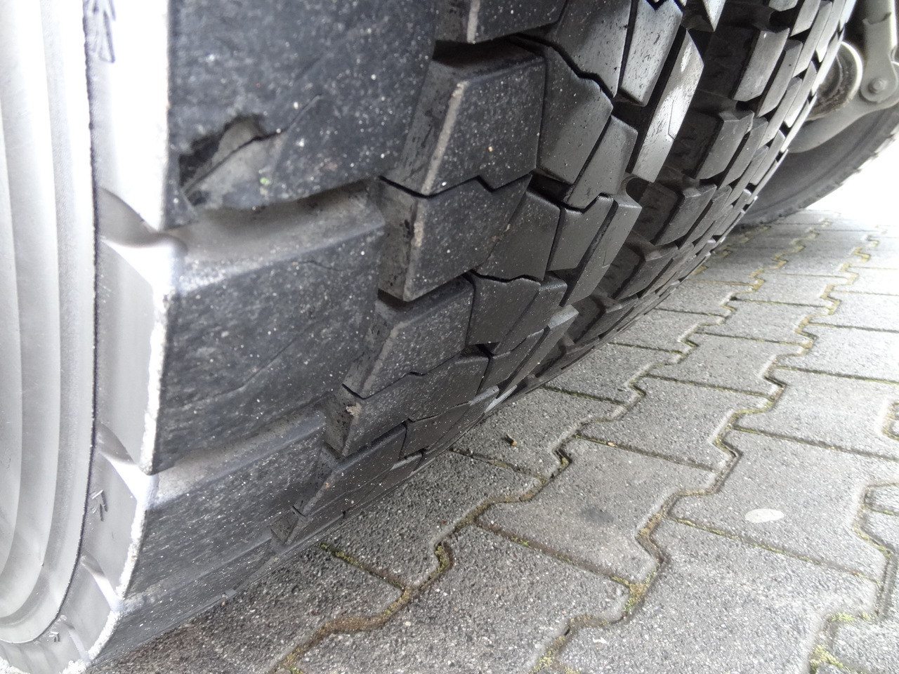 MAN TGS 26.320 6X4 BB mit Kran Fassi F175 - Pritsche LKW, Autokran: das Bild 5 MAN TGS 26.320 6X4 BB mit Kran Fassi F175 - Pritsche LKW, Autokran: das Bild 5