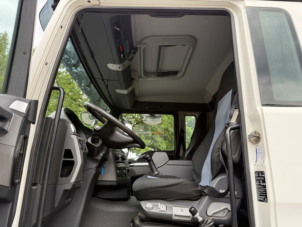 MAN TGS 26.400 6X6 BB Meiller - Kipper: das Bild 5 MAN TGS 26.400 6X6 BB Meiller - Kipper: das Bild 5