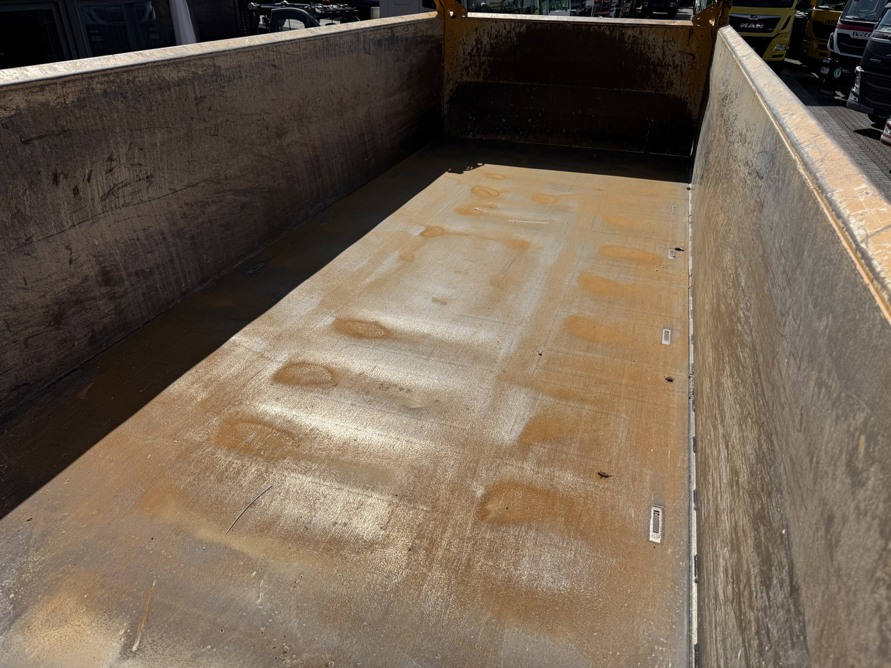 MAN TGS 41.500 8X6 BB Meiller - Kipper: das Bild 2 MAN TGS 41.500 8X6 BB Meiller - Kipper: das Bild 2