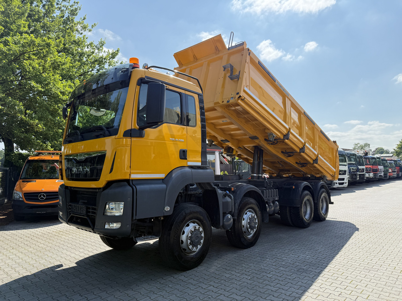 MAN TGS 41.500 8X6 BB Meiller - Kipper: das Bild 1 MAN TGS 41.500 8X6 BB Meiller - Kipper: das Bild 1
