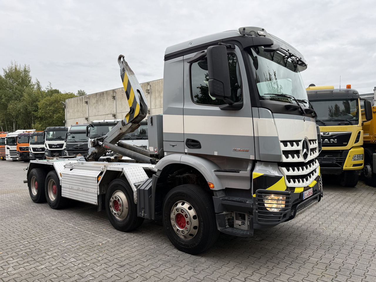 Mercedes-Benz Arocs 3245 K 8X4 Haken – Leasing Mercedes-Benz Arocs 3245 K 8X4 Haken: das Bild 8 Mercedes-Benz Arocs 3245 K 8X4 Haken – Leasing Mercedes-Benz Arocs 3245 K 8X4 Haken: das Bild 8
