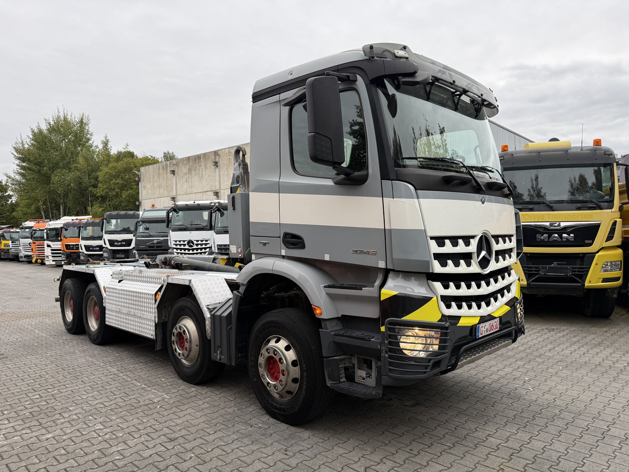 Mercedes-Benz Arocs 3245 K 8X4 Haken – Leasing Mercedes-Benz Arocs 3245 K 8X4 Haken: das Bild 12 Mercedes-Benz Arocs 3245 K 8X4 Haken – Leasing Mercedes-Benz Arocs 3245 K 8X4 Haken: das Bild 12