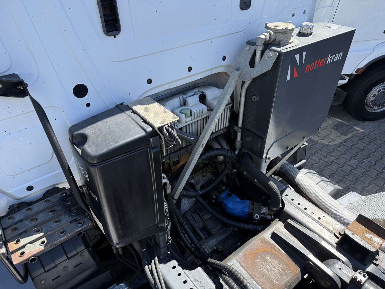 Mercedes-Benz Arocs 3245 K 8X4 Haken - Abrollkipper: das Bild 3 Mercedes-Benz Arocs 3245 K 8X4 Haken - Abrollkipper: das Bild 3