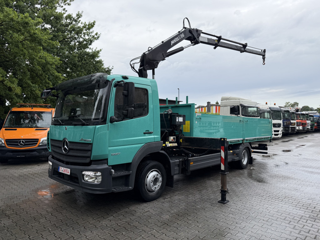 Mercedes-Benz Atego 1227 Kran MKG 96 - Pritsche LKW, Autokran: das Bild 1 Mercedes-Benz Atego 1227 Kran MKG 96 - Pritsche LKW, Autokran: das Bild 1