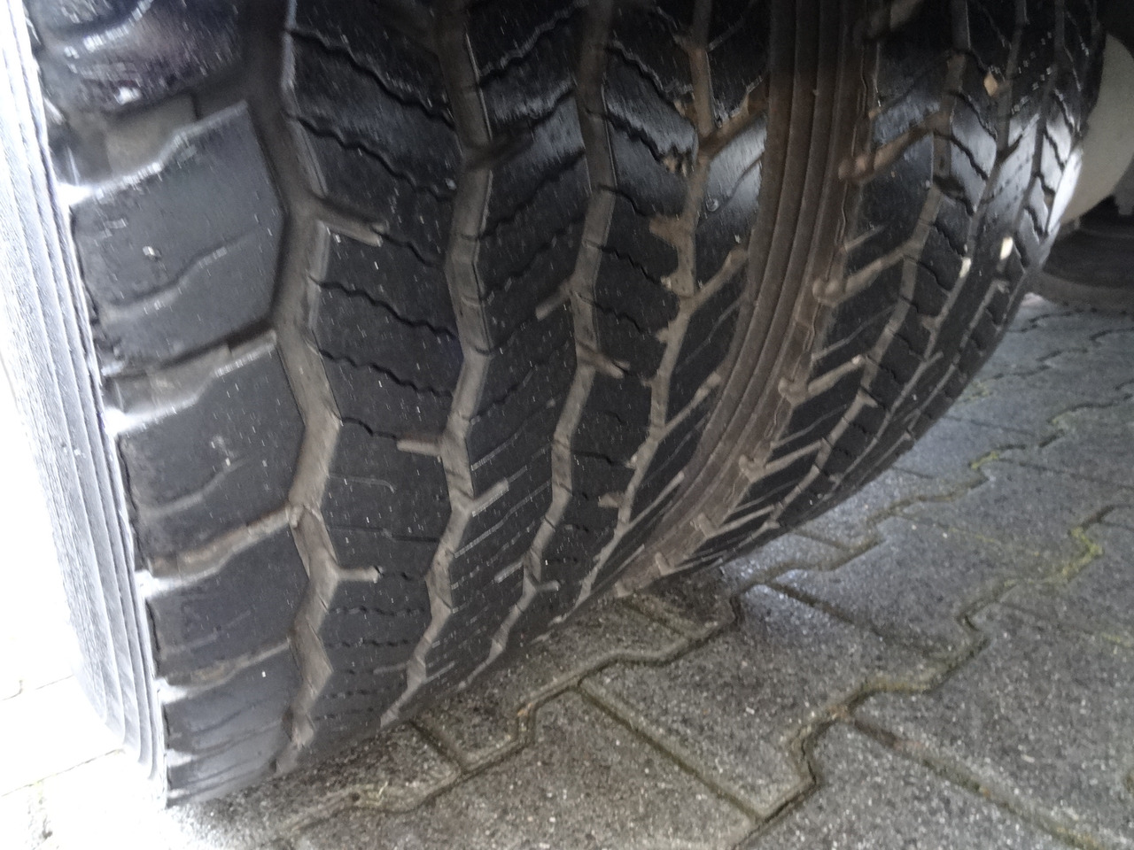 Mercedes-Benz Atego 818 Kran Palfinger 6501 - Pritsche LKW, Autokran: das Bild 2 Mercedes-Benz Atego 818 Kran Palfinger 6501 - Pritsche LKW, Autokran: das Bild 2