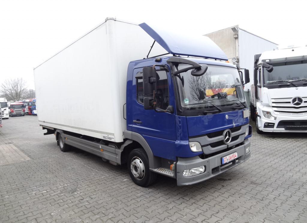 Mercedes-Benz Atego 822 - Koffer LKW: das Bild 3 Mercedes-Benz Atego 822 - Koffer LKW: das Bild 3