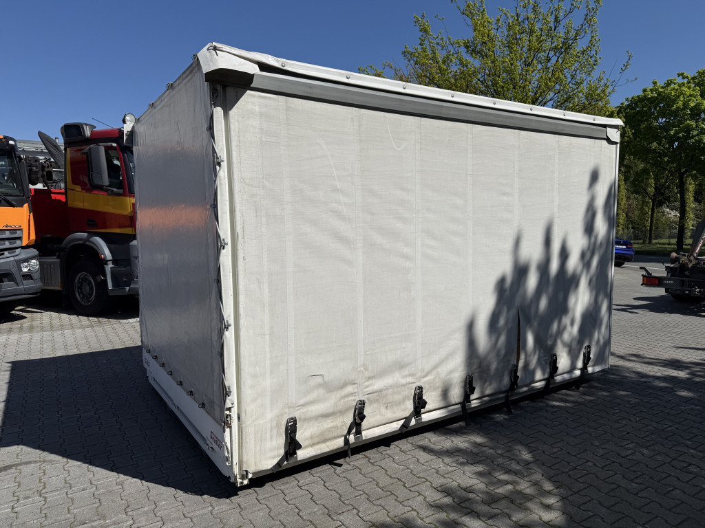 Plane/ Mulde/ Container Ex- Rotes Kreuz - Abrollcontainer: das Bild 5 Plane/ Mulde/ Container Ex- Rotes Kreuz - Abrollcontainer: das Bild 5